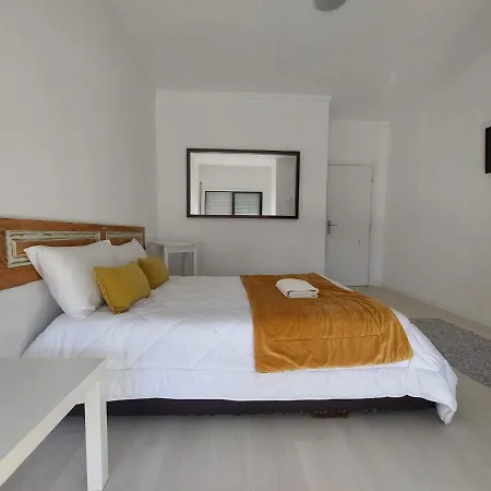 Pensionat Aveiro Home